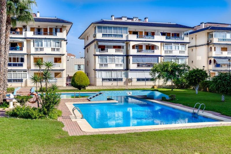 Apartamento Cerca De La Playa La Mata La Mata  Eksteriør bilde