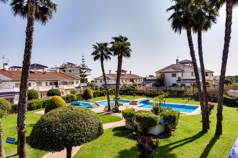 Apartamento Cerca De La Playa La Mata La Mata  Eksteriør bilde